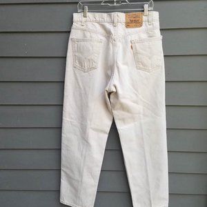 Mens Levis Cream White/Light Beige 550 Relaxed Fit Jeans size 34 x 30